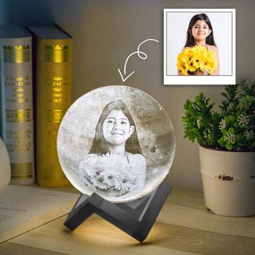 Personalised 3D Moon Lamp for Daughter Birthday (14cm,16 colours)