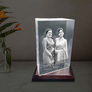 Personalised 3D Crystal Birthday Gift for Mother (180x120x65mm)
