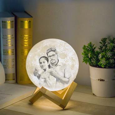 Personalised 3D Moon Lamp for Husband Anniversary (14cm,16 colours)
