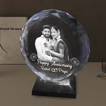 Personalised 3D Crystal Anniversary Gift for Female Friend (155x160x40mm)