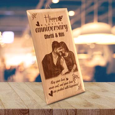 Anniversary Gift for Female Friend Wooden Photo Frame (7'x4')