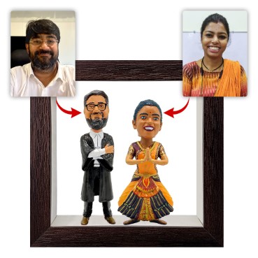 Personalised Framed Bobblehead Miniature-03