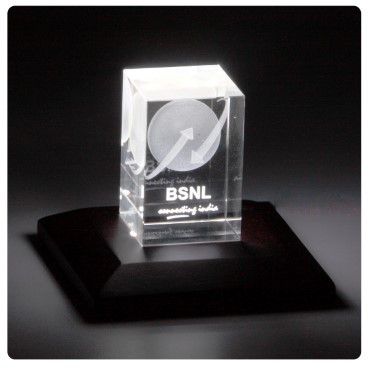 Rectangular 3D Laser Engraved Crystal