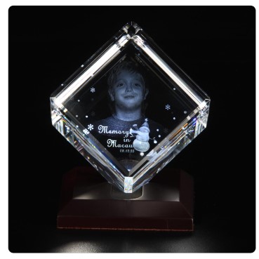 3D Laser Engraved Standing Cube Crystal For Birthday