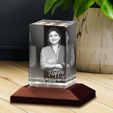 Personalized 3D Crystals For Women Day