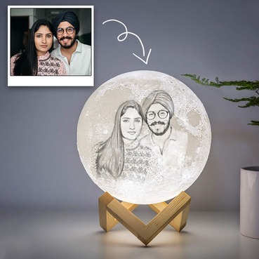 Personalised 3D Moon Lamp in 3 colours for Couple