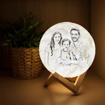 Personalised 3D Moon Lamp in 16 Colours for Family