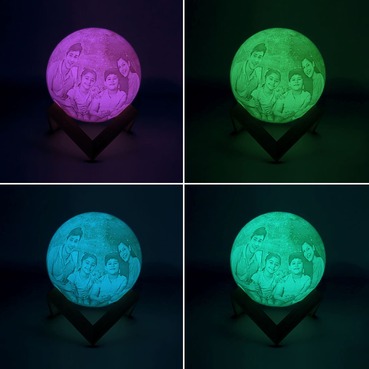 Personalised 3D Moon Lamp in 16 Colours for Family